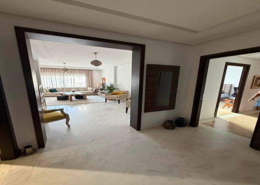 📍JINEN ENNASR 2  : APPARTEMENT S+2 A LOUER