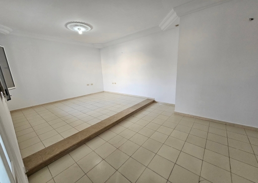 📍 CITE EZZOUHOUR 4 - ETAGE DE VILLA  À VENDRE - image 2