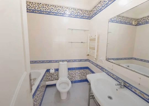 📍MENZAH 7 BIS : APPARTEMENT S+3 A LOUER - image 4