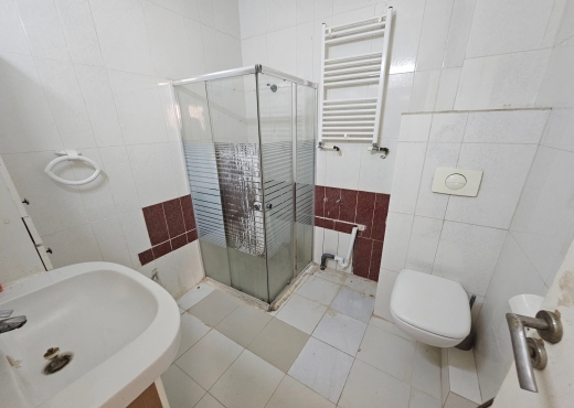 📍BORJ LOUZIR  BEHI EL ADGHAM: APPARTEMENT S+2  A - image 3