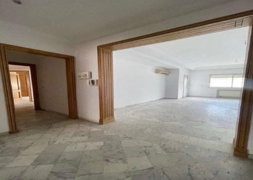 📍 ENNASR 2 : APPARTEMENT S+3  À VENDRE