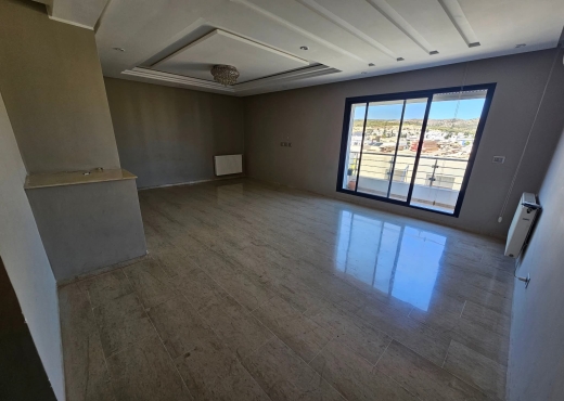 GHAZELA : APPARTEMENT S+3  A VENDRE