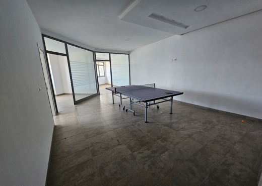 RIADH ANDALOUS : BUREAU À LOUER