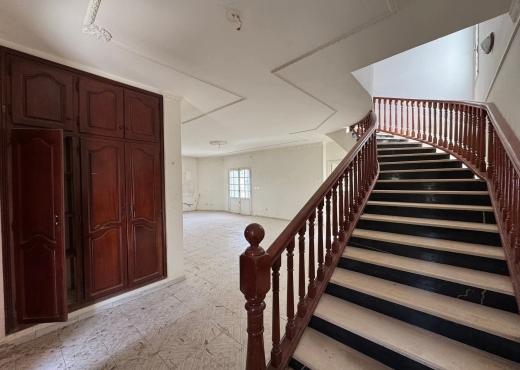 📍 GHAZELLA – VILLA S+5 À VENDRE SUR DEUX NIVEAUX