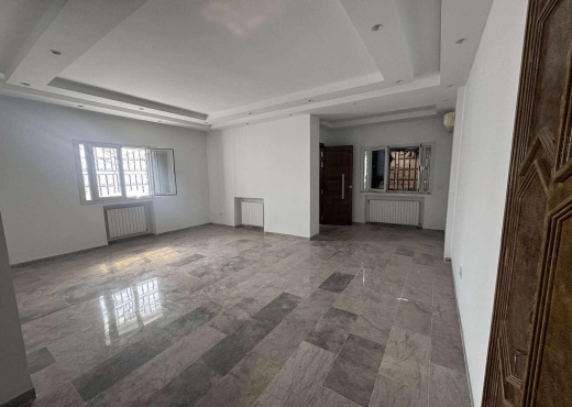 📍BORJ BACCOUCHE: APPARTEMENT S+3 À LOUER