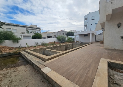 📍 RIADH ELANDALOUS : À VENDRE UNE VILLA