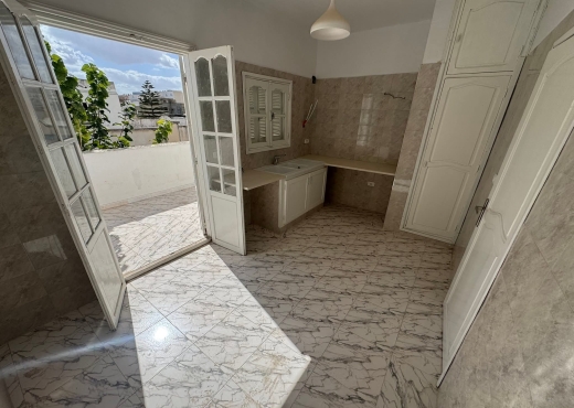 📍ENNKHILET : APPARTEMENT S+2 À VENDRE