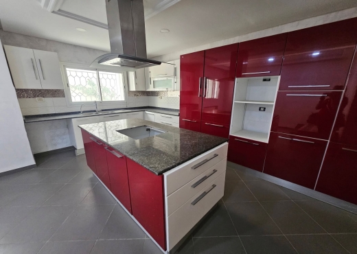 📍 MENZAH 9A : À VENDRE – VILLA DE PRESTIGE - image 3