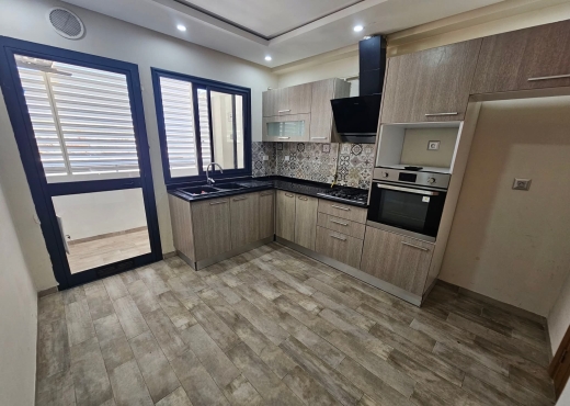 GHAZELA : APPARTEMENT S+3  A VENDRE