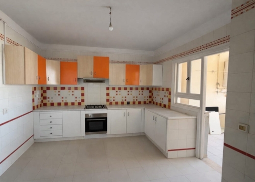 RIADH AL ANDALOUSE : APPARTEMENT S+2 À VENDRE