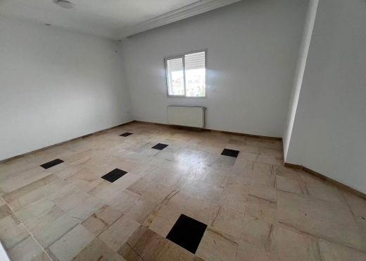 ENNKHILETE - ARIANA:  APPARTEMENT S+3 A LOUER