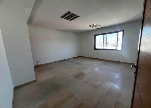 ARIANA CENTRE – BUREAU 2H+6 À LOUER