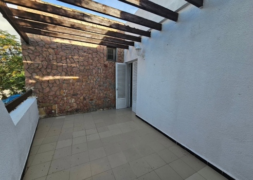 📍 CITE EZZOUHOUR 4 - ETAGE DE VILLA  À VENDRE - image 4