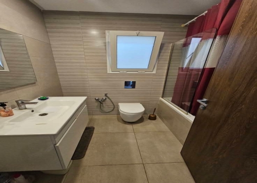 LA SOUKRA  : APPARTEMENT S+2 A VENDRE - image 4