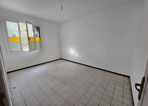 📍 EL  MENZAH 5 : REZ-DE-CHAUSSÉE DE VILLA S+3 A U - image 2