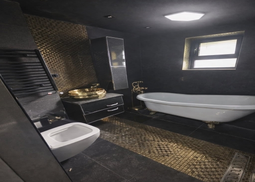 📍 RIADH EL ANDALOUS : APPARTEMENT S+4 AU REZ-DE-C - image 4