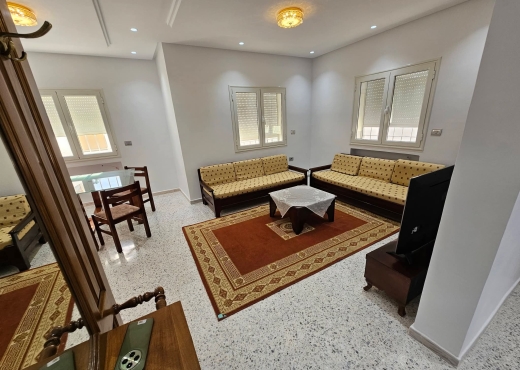 📍 ARIANA ESSOUGHRA: REZ-DE-CHAUSSÉE DE VILLA S+3 - image 2