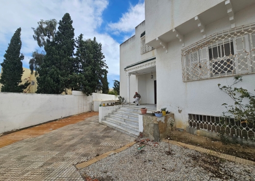 📍 RIADH ELANDALOUS : À VENDRE UNE VILLA