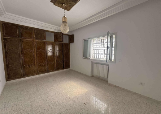 📍BORJ BACCOUCHE: APPARTEMENT S+3 À LOUER - image 2