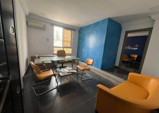 📍ENNASR 2 : BUREAU H+1  A LOUER - image 2