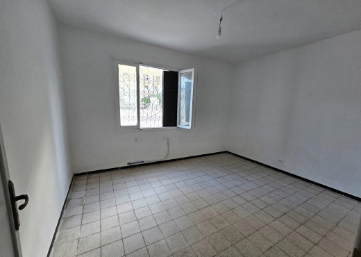 📍 EL  MENZAH 5 : REZ-DE-CHAUSSÉE DE VILLA S+3 A U - image 3