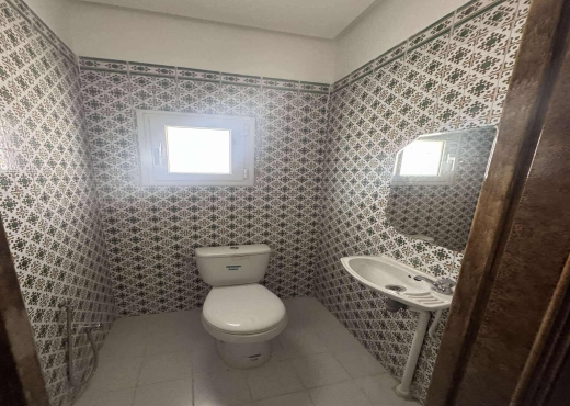 📍BORJ BACCOUCHE: APPARTEMENT S+3 À LOUER - image 4