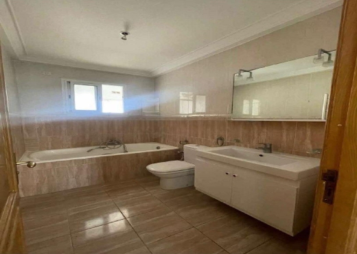 📍 ENNASR 2 : APPARTEMENT S+3  À VENDRE - image 2