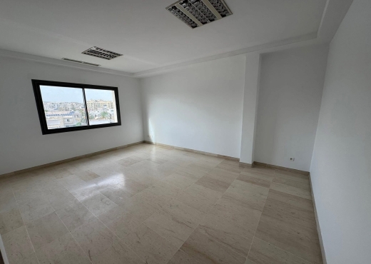 📍 NOUVELLE ARIANA : BUREAU H+3 SPACIEUX À LOUER - image 3